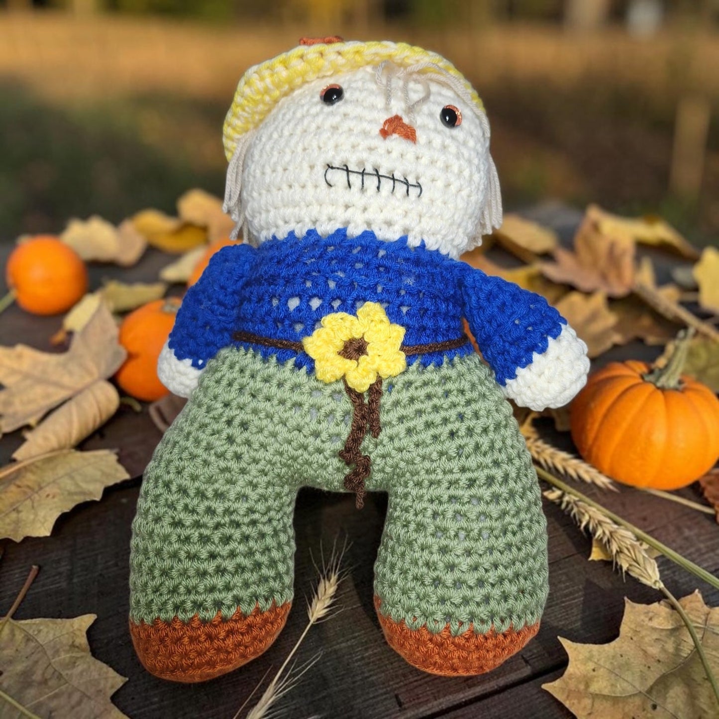 Crochet Scarecrow Plushie | Handmade Autumn Décor | Fall Farmhouse Decoration | Gift Idea