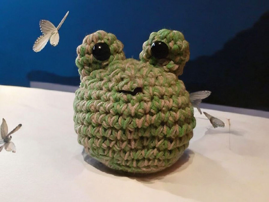 Crochet Frog Plushie